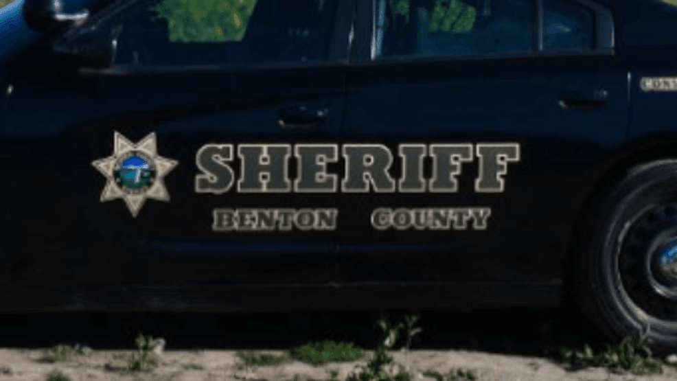 Corvallis man killed in Highway 20 rollover west of Philomath