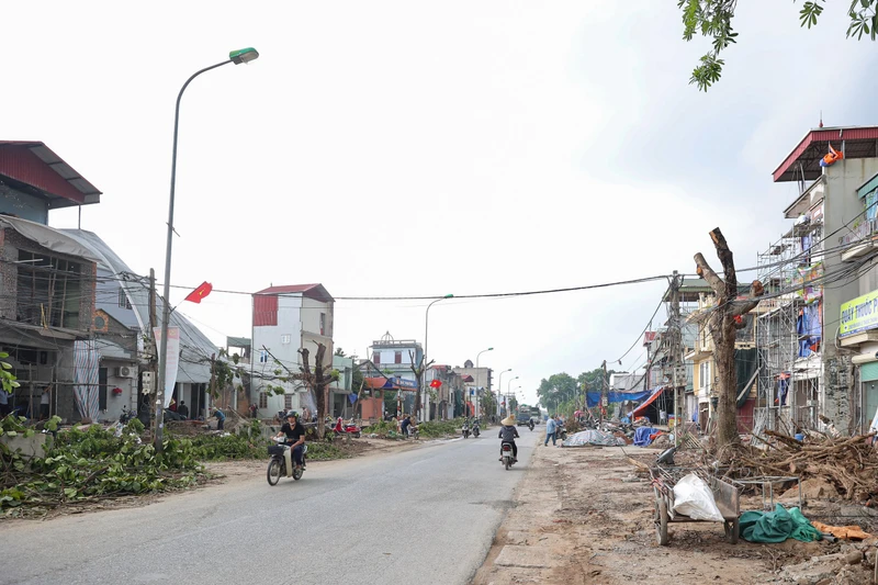 Gỡ 'nút thắt' sau 6 năm, Quốc lộ 21B tăng tốc thông tuyến