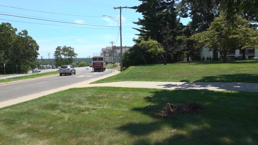 RIDOT cancels proposed Cranston 'shared-use path' after residents raise concerns Daily Roundup