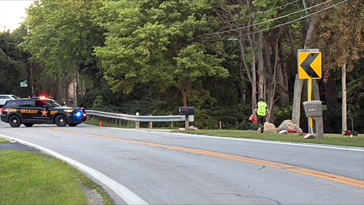 Perrysburg man dies after crashing motorcycle on River Road