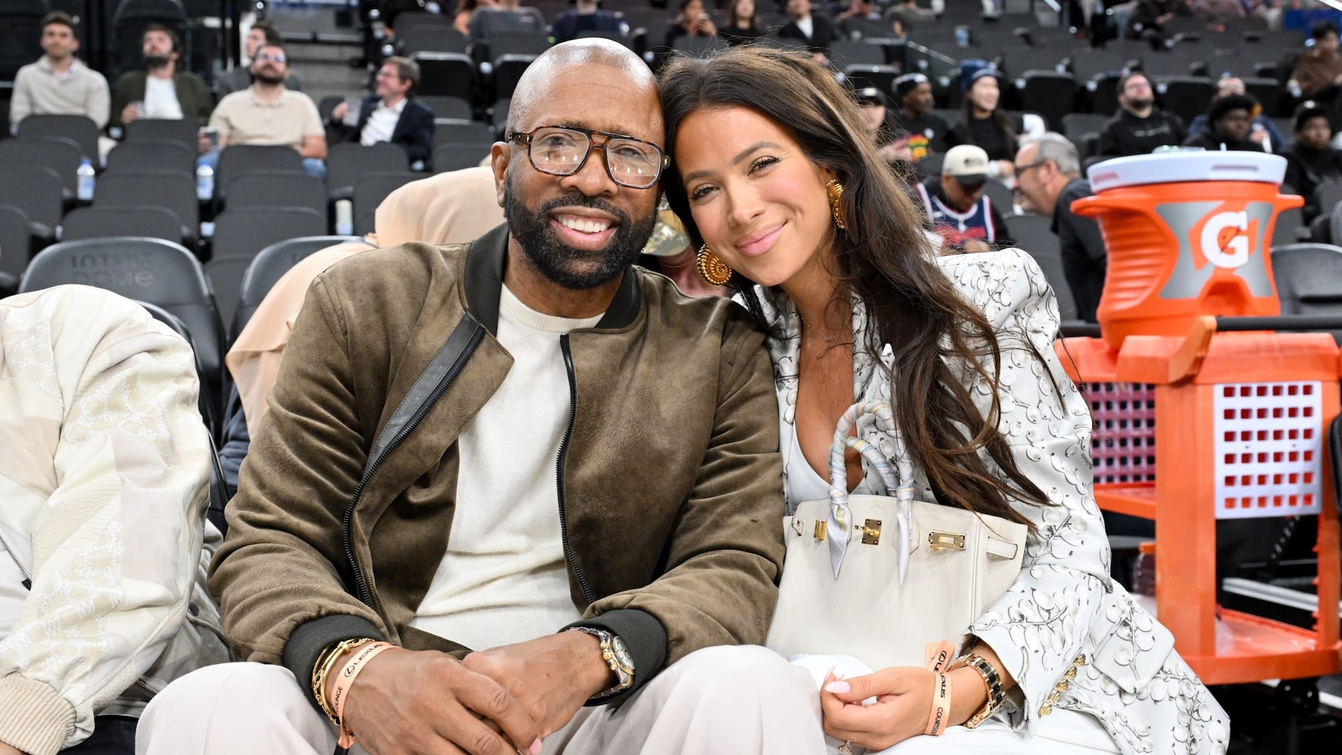 ‘Inside the NBA' host Kenny Smith marries Croatian influencer Tia Jurcic in Newport Beach