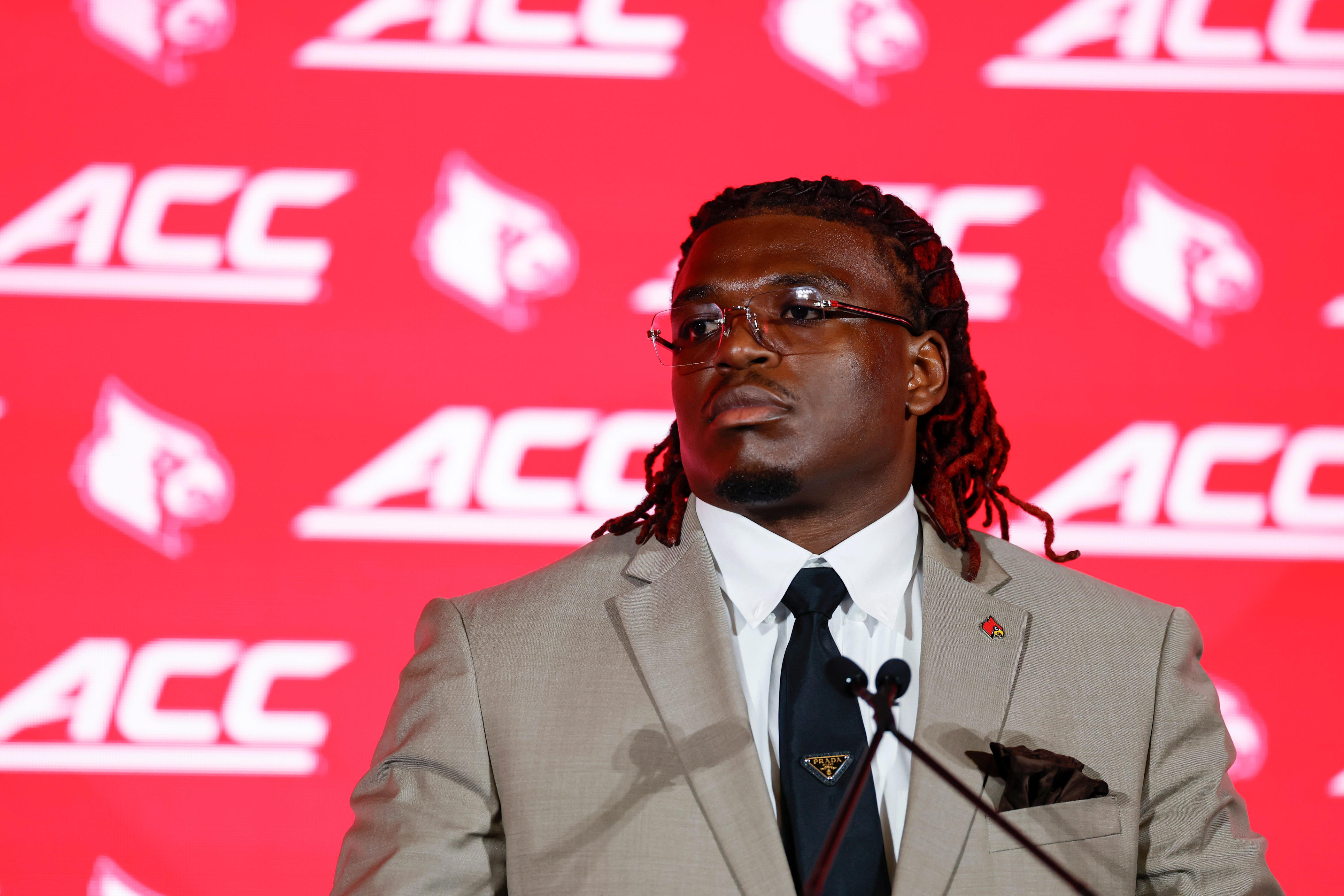 Louisville football stars believe Cardinals have playoff-caliber team