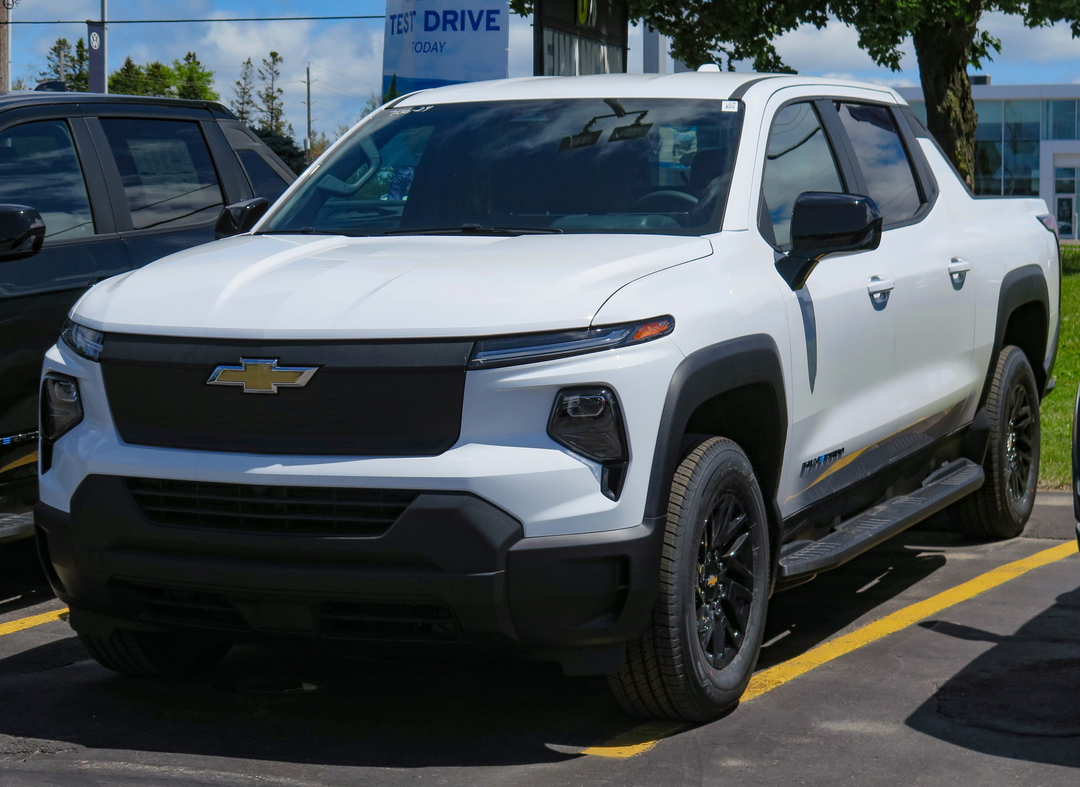 Chevrolet Silverado EV nearly maxes out mechanic’s 8,500-pound shop lift