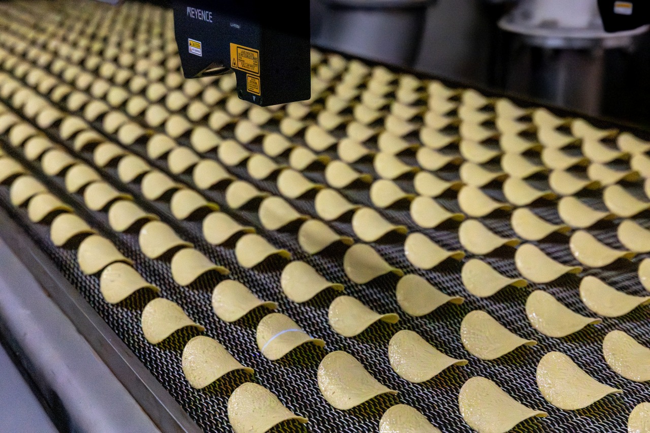 Inside the long, AI-powered quest to perfect Pringle-making