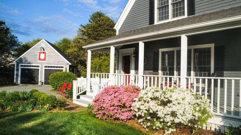 Latest HELOC & home equity loan rates: October 7, 2026
