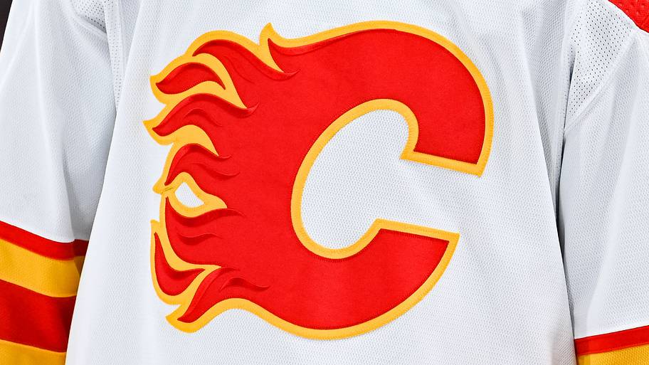 Calgary Flames sign three players to minor league deals
