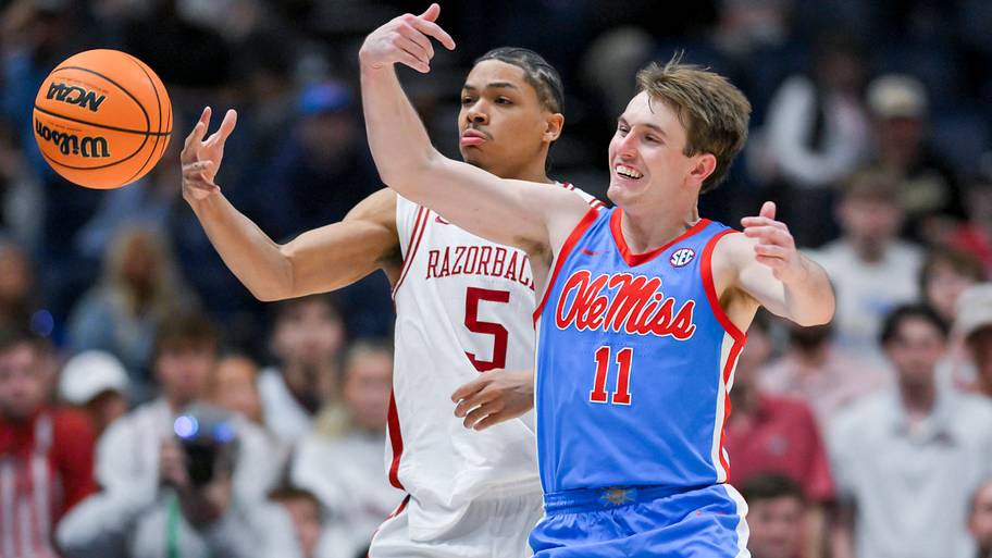 Why Travis Perry is Dayton's most important team transfer for 2026-27