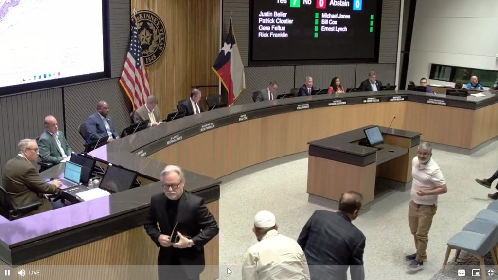 McKinney City Council greenlights mosque site plan amid both support, derision from community members