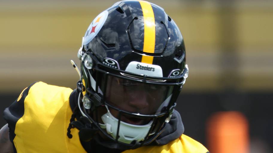 4 Steelers players dominating training camp and 3 who are fading quickly