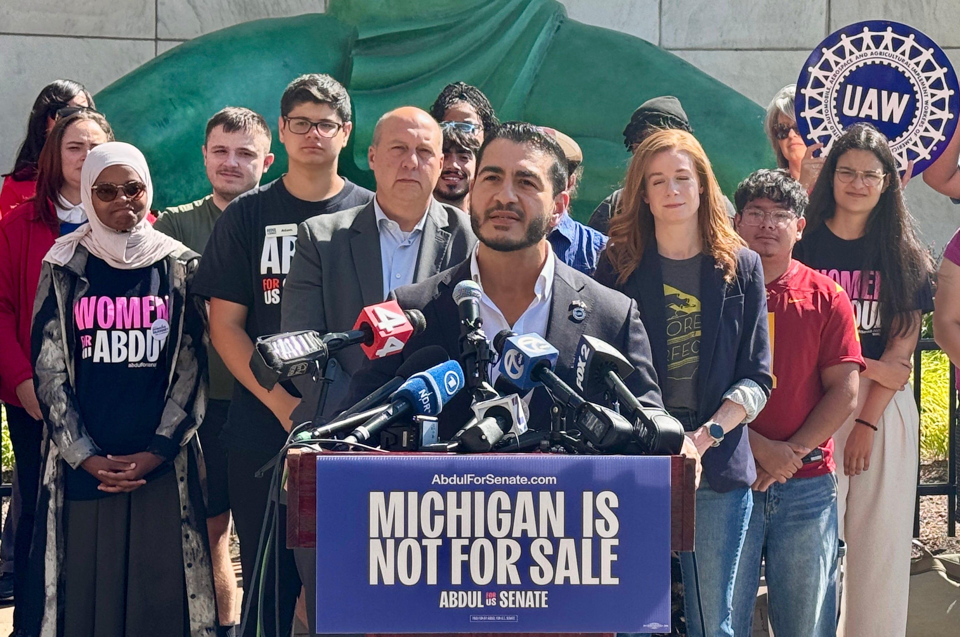 Abdul El-Sayed wins critical Michigan Senate primary