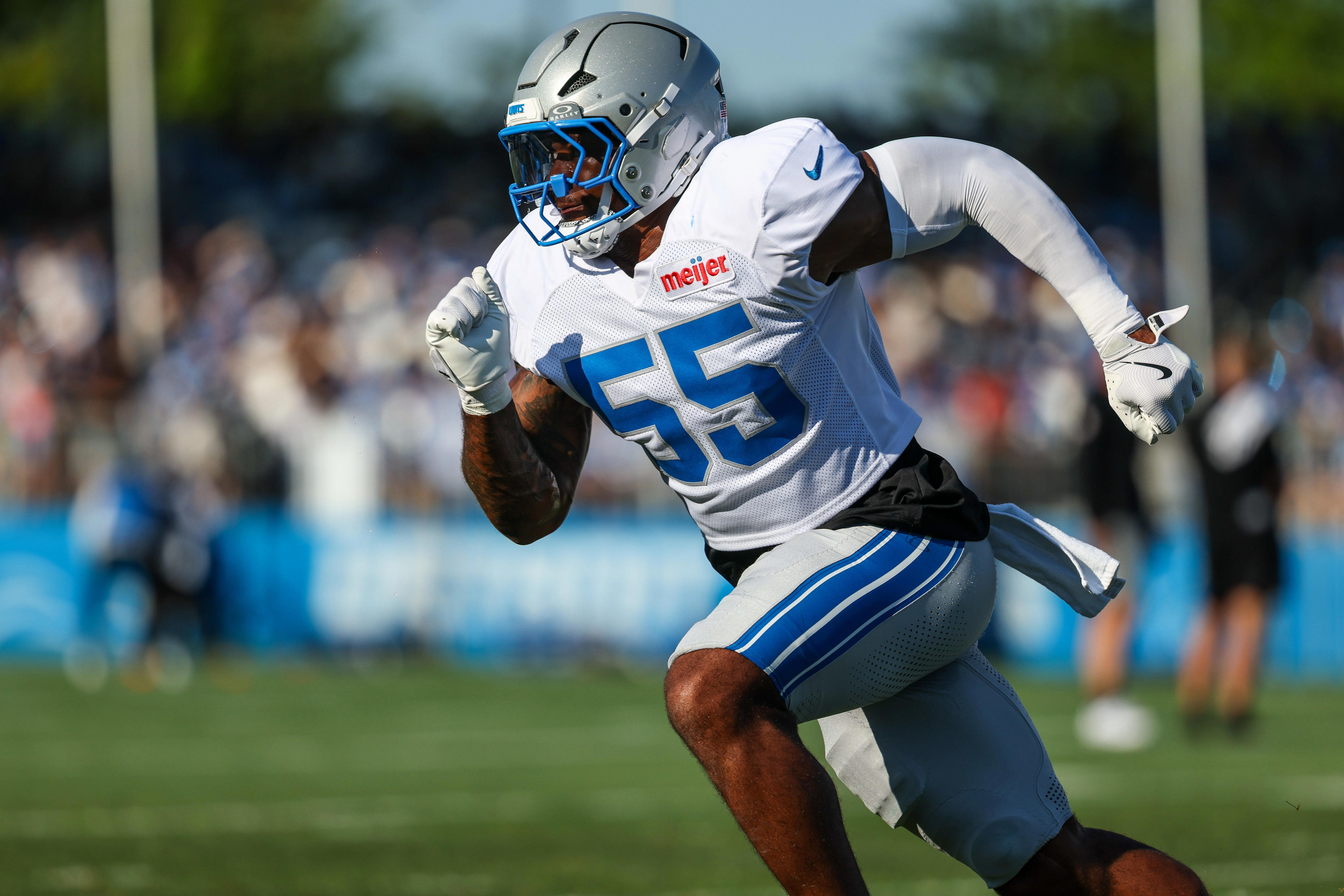 Lions LB Derrick Barnes hopeful to expand role in 2026 season