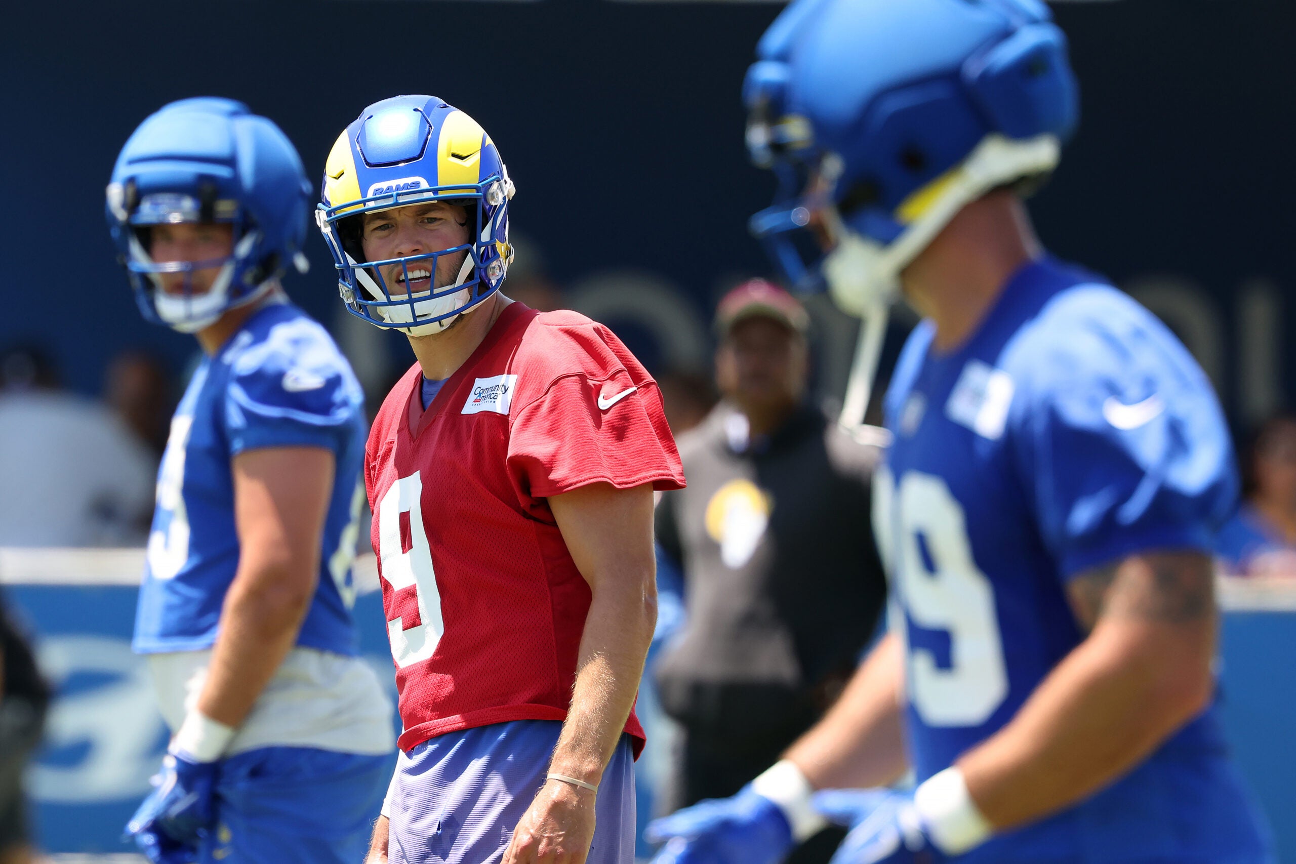 Grok simulates the Los Angeles Rams' 53-man roster and starting lineup ...
