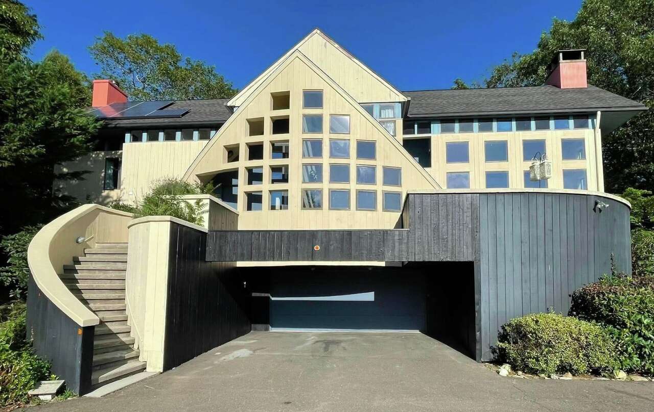 realtor-s-most-popular-homes-list-includes-a-999-000-ct-house-with
