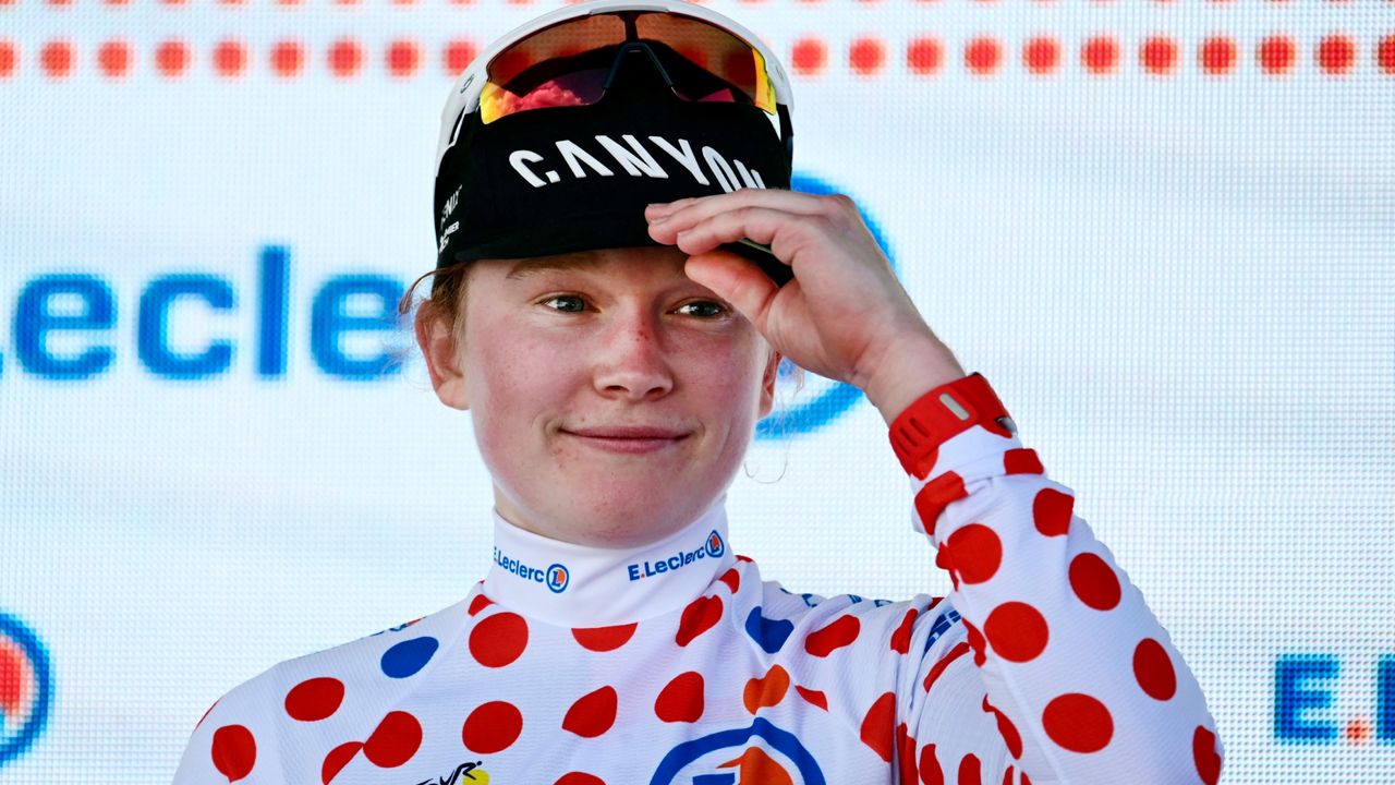 Puck Pieterse rode Mt. Ventoux at age 10 – now she chases the Tour de France Femmes polka-dot jersey