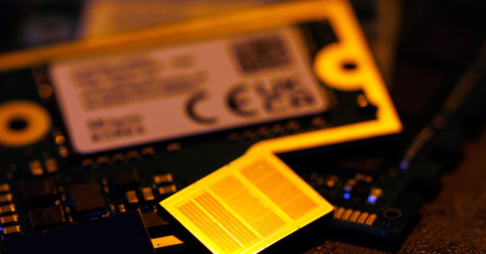 Asian tech stocks drop with SK Hynix plunging 10% after Wall Street AI ...