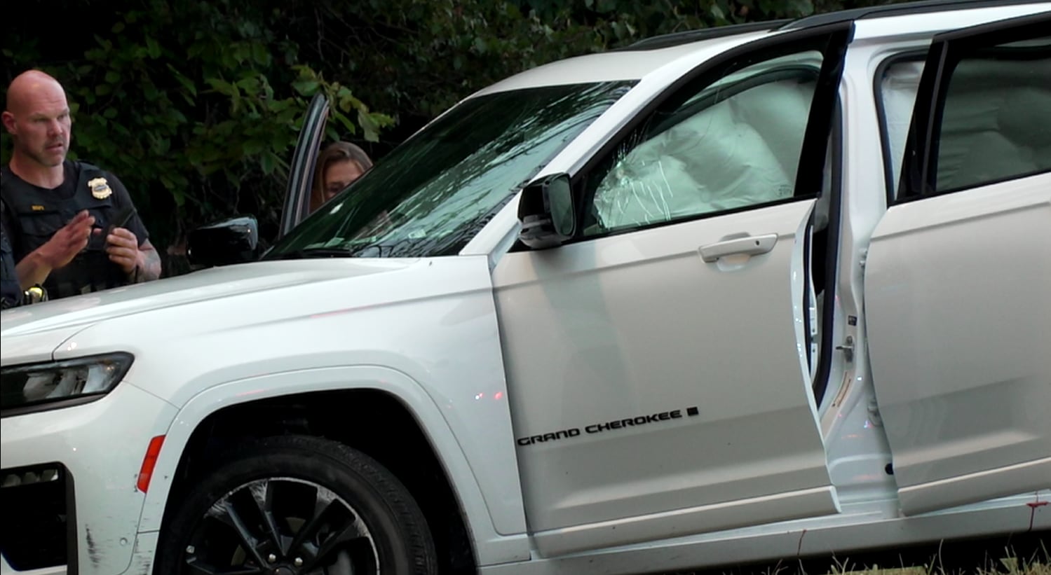 I-71 south ramp to Pearl Road in Cleveland closed due to SUV being shot up