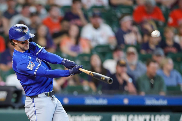 Ernie Clement lifts Blue Jays to extra-innings victory in Houston