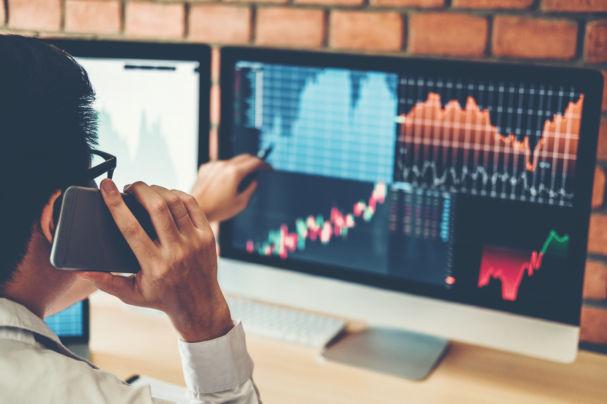 Nvidia, Micron, and SanDisk are up over 1,000% since the AI boom started. These 2 AI stocks could be the next big winners.