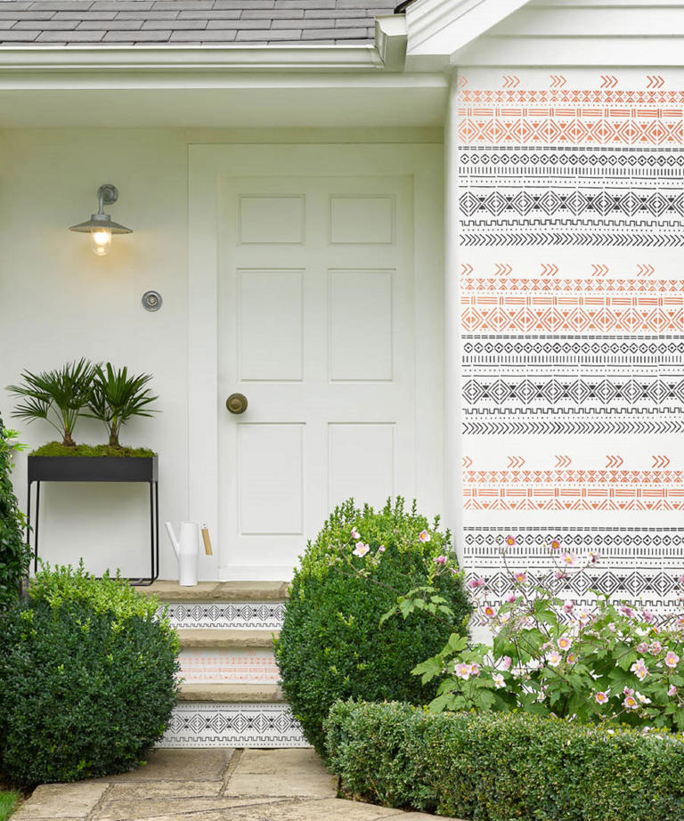 5 design tricks for small front gardens that make them feel luxurious ...