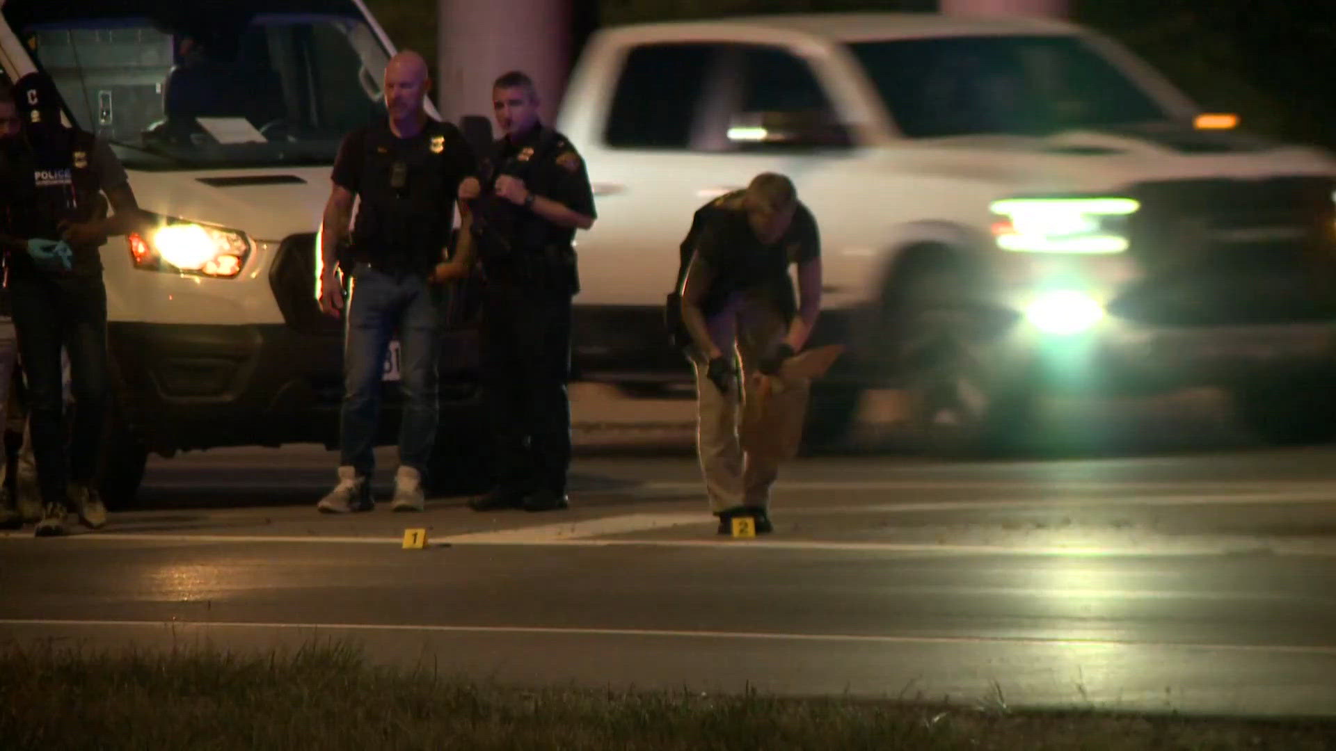 Man and 8-year-old girl shot on I-71 in Cleveland
