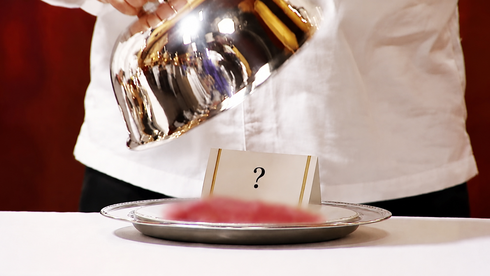 Gordon Ramsay challenges the final six to create signature dishes