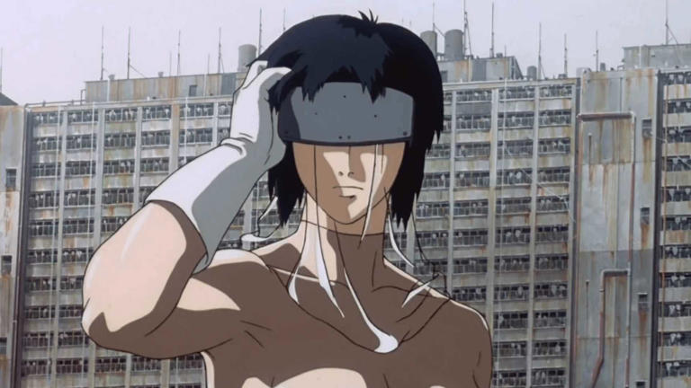Motoko Kusanagi wearing a headset in Ghost in the Shell 1995 anime.