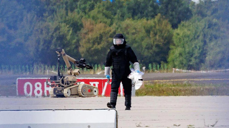 El misterioso dron explosivo aparecido en el aeropuerto de Leipzig es una escalada peligrosa para Europa