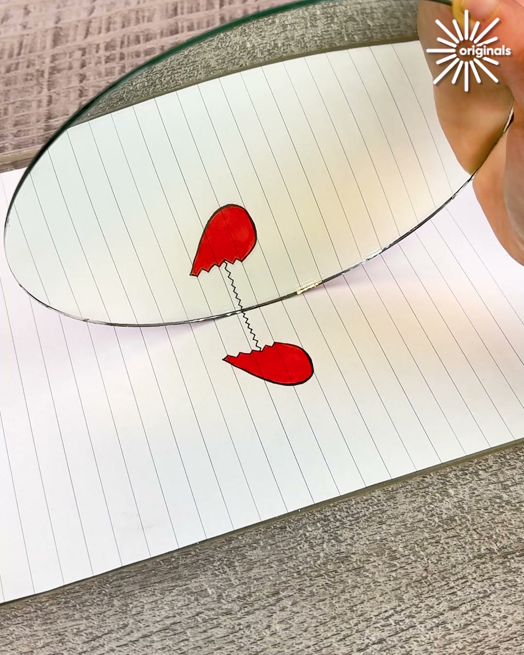 ¡Repara un corazón roto con un espejo! ️