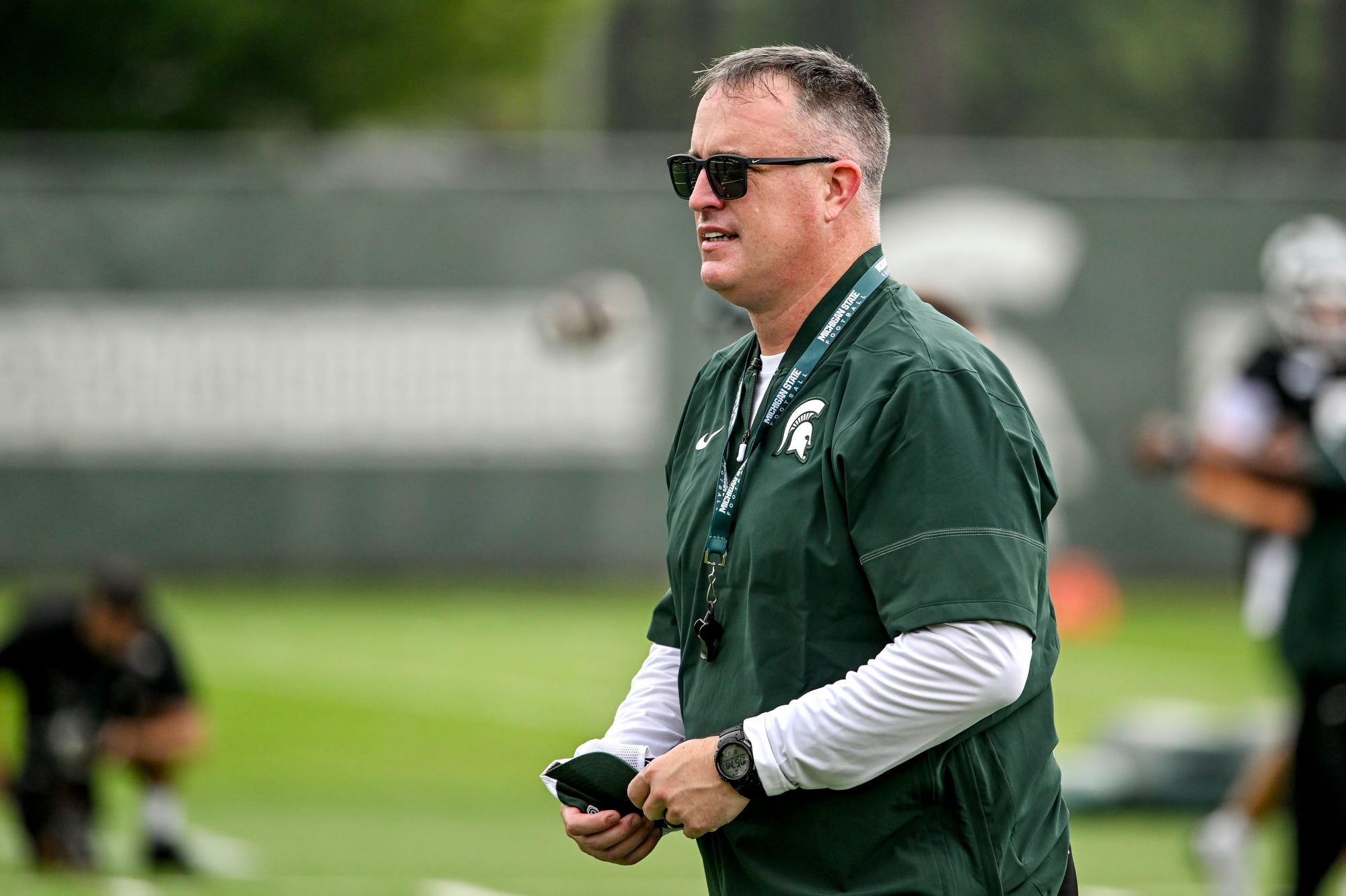 Apparent blown call on onside kick costly for Michigan State football