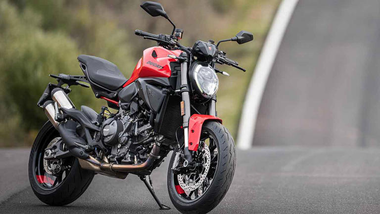 ducati-monster-2026-wins-one-of-the-world-s-leading-design-awards