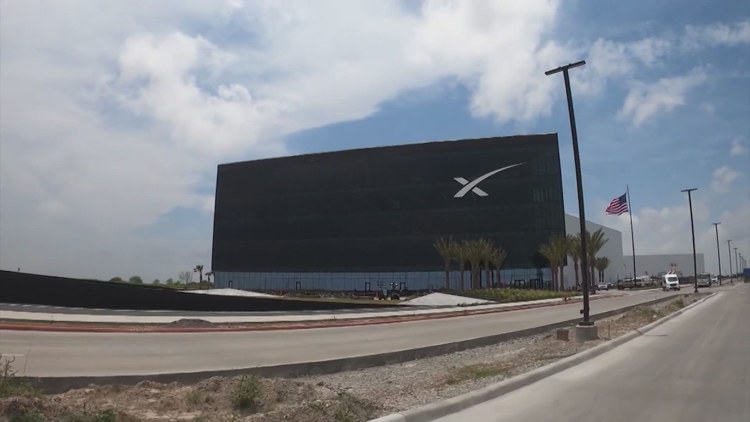 SpaceX to build $16.8 billion semiconductor plant in Grimes County