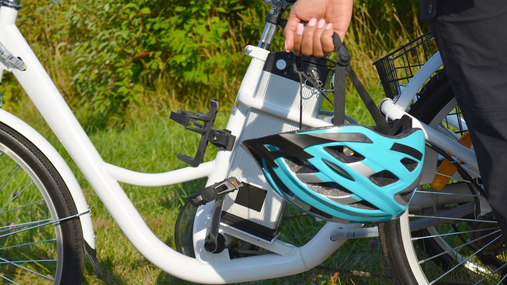 Colorado students riding e-bikes to Adams 14 schools this fall