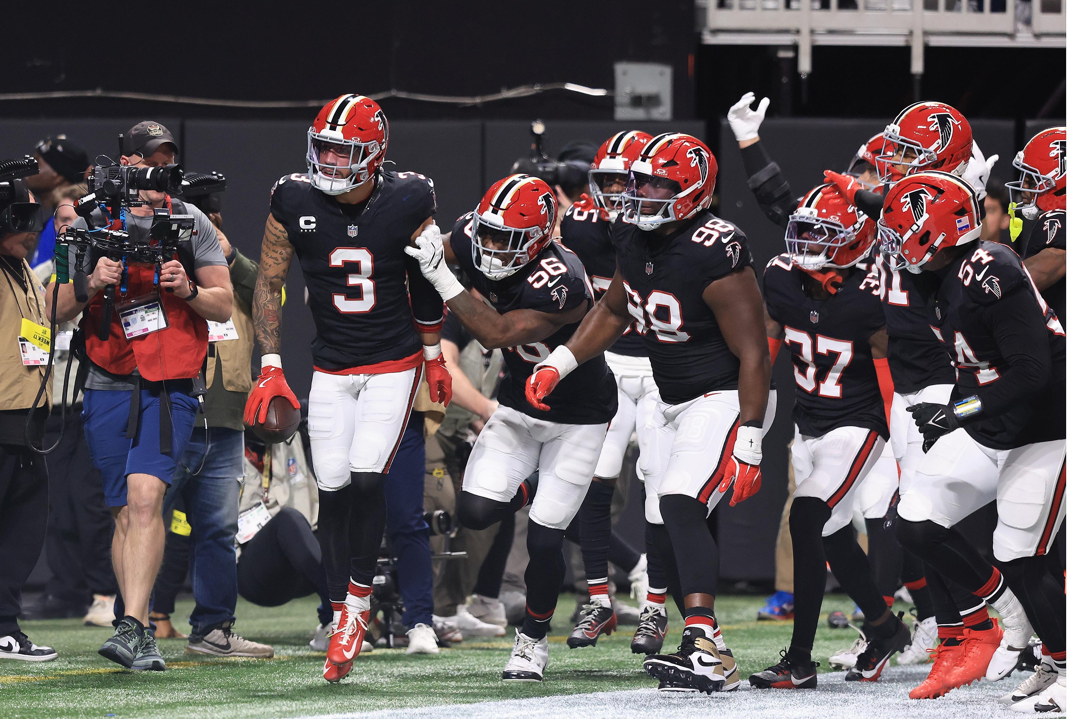 49ers trade for Falcons star in trade proposal that makes too much sense