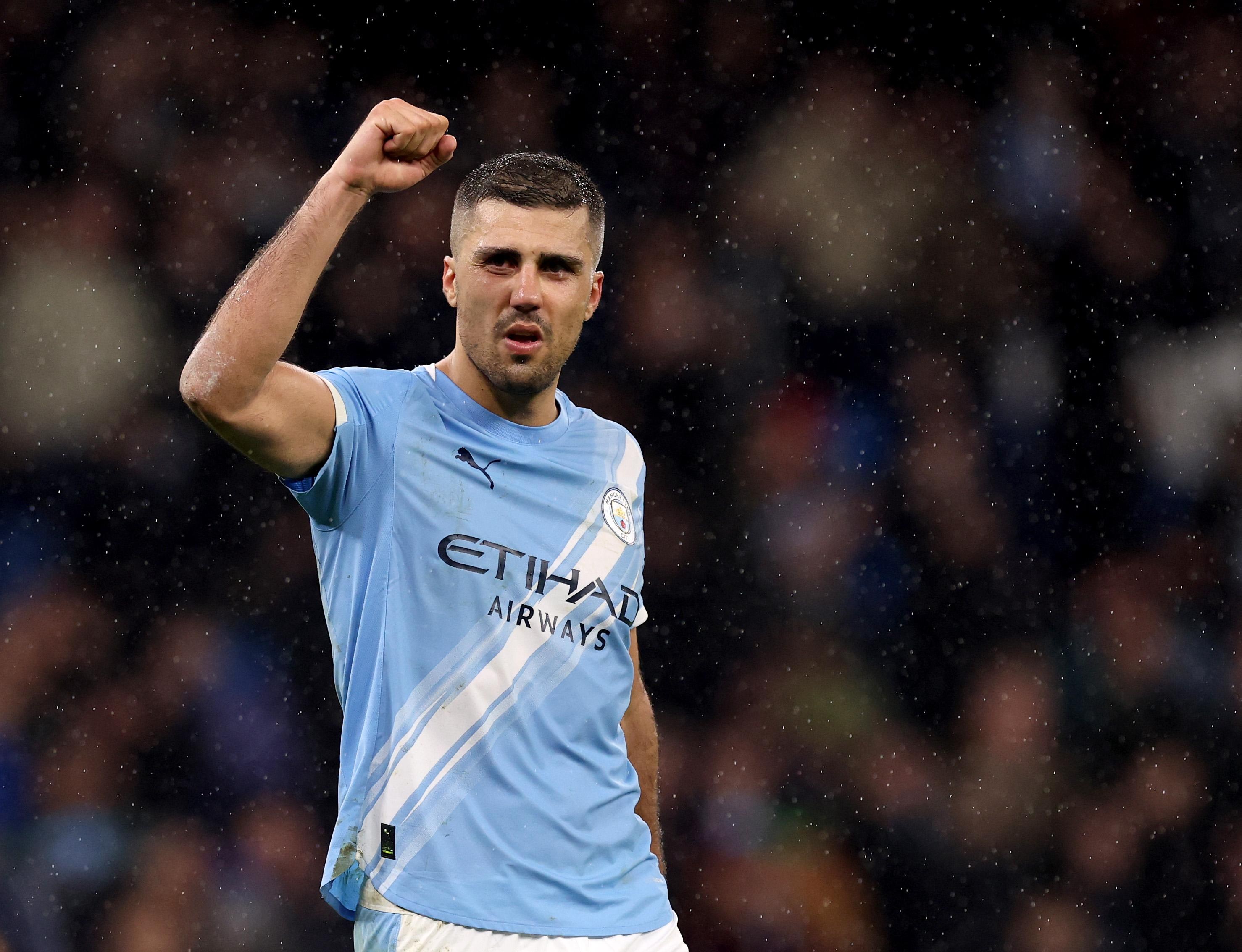 Barcelona agree economic terms with Rodri, set for talks with Man City