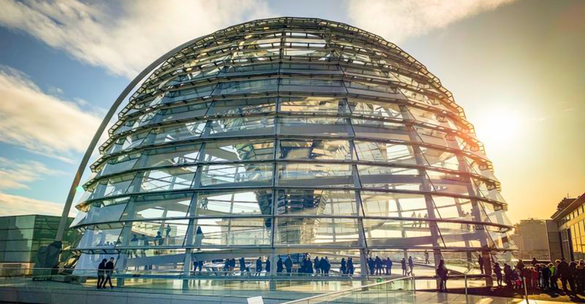 14 famous buildings designed with hidden political messages