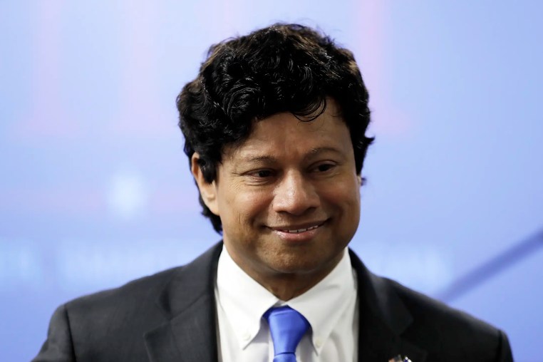 Thursday's campaign round-up, 8.6.26: Yet another House incumbent loses in a primary