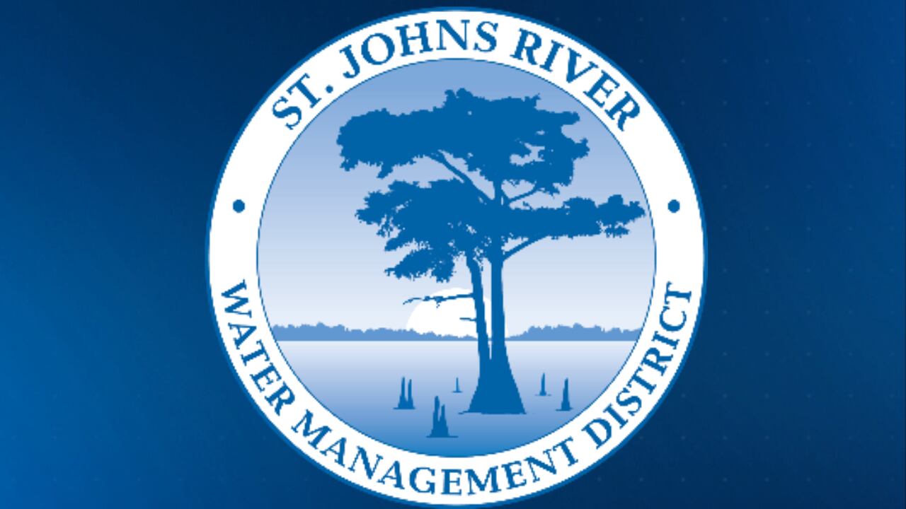 St. Johns River reaches moderate flood stage near Astor