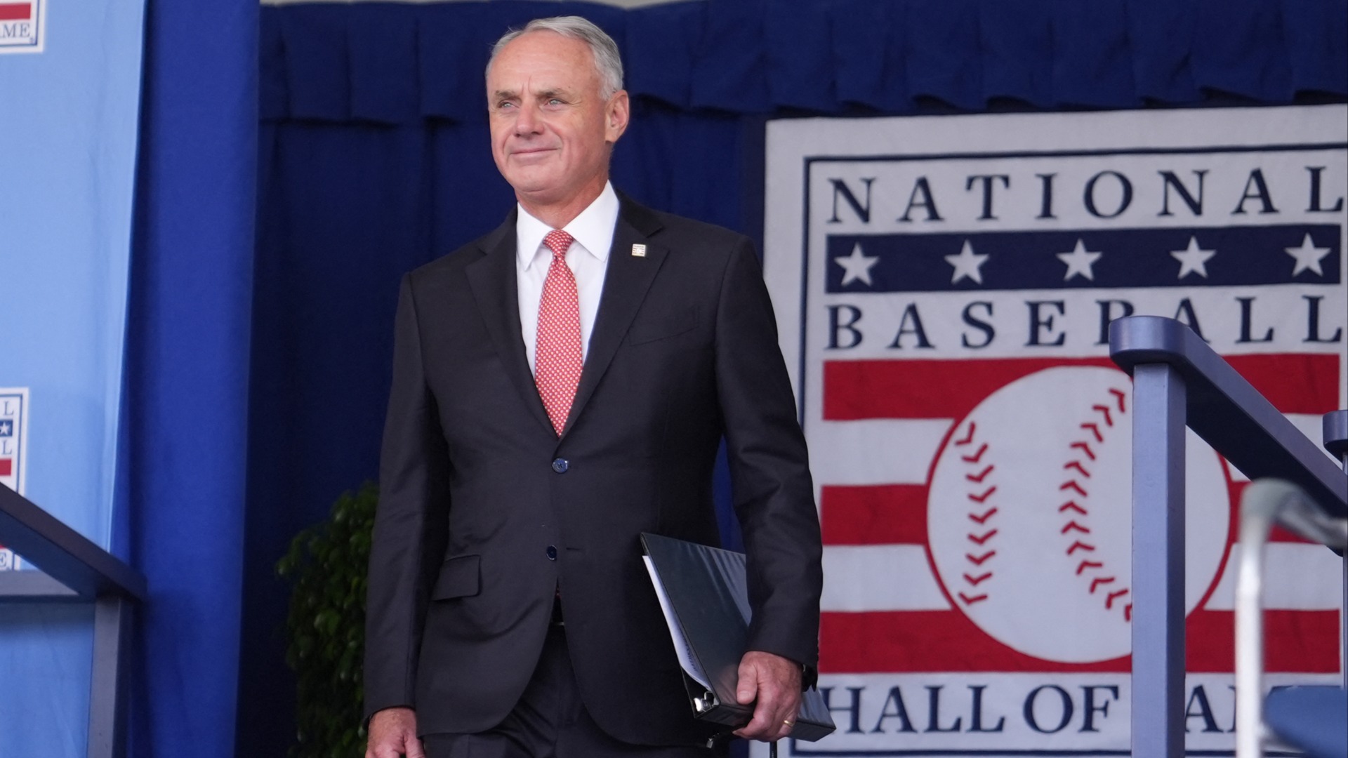 Analyzing player strategies in baseball's CBA negotiations