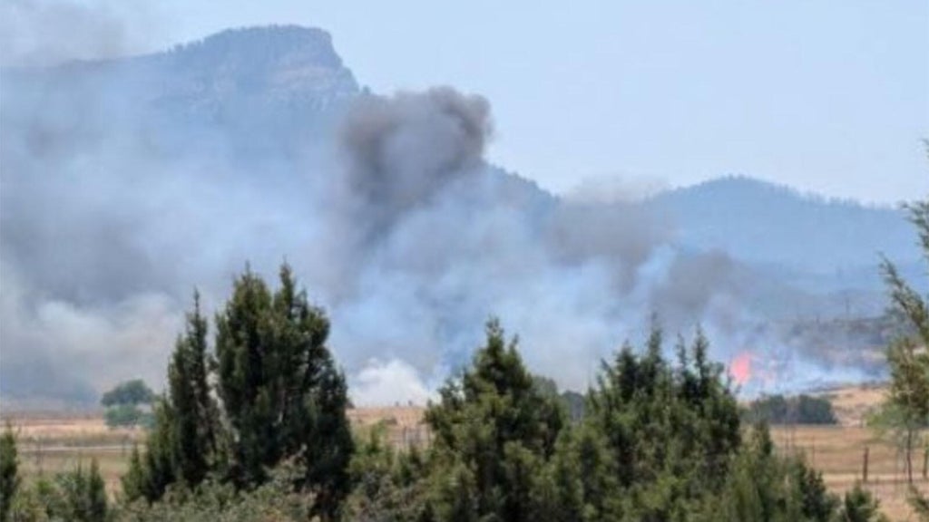310 fire in western Colorado near Parachute adds to smoky skies, forces evacuations