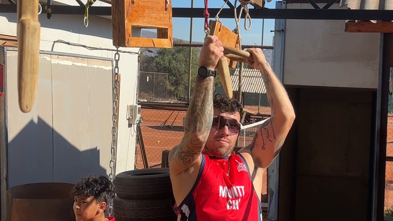 Athlete loses grip and falls during ring practice