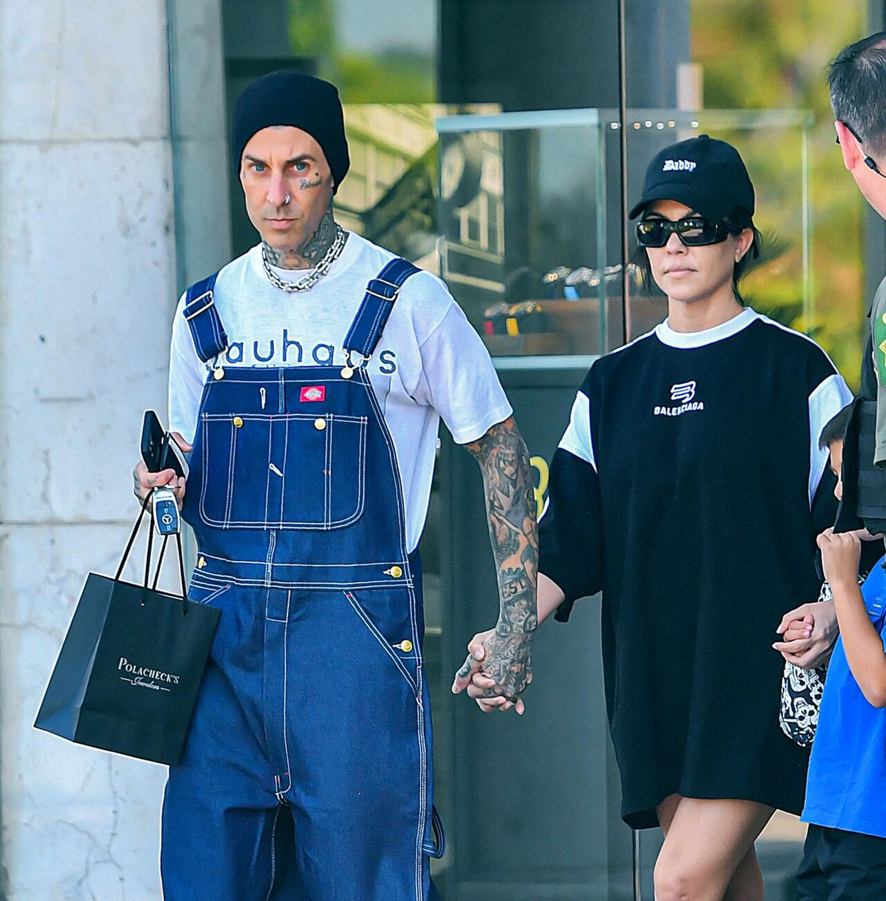 Travis Barker shares photos from hospital bed with Kourtney Kardashian ...