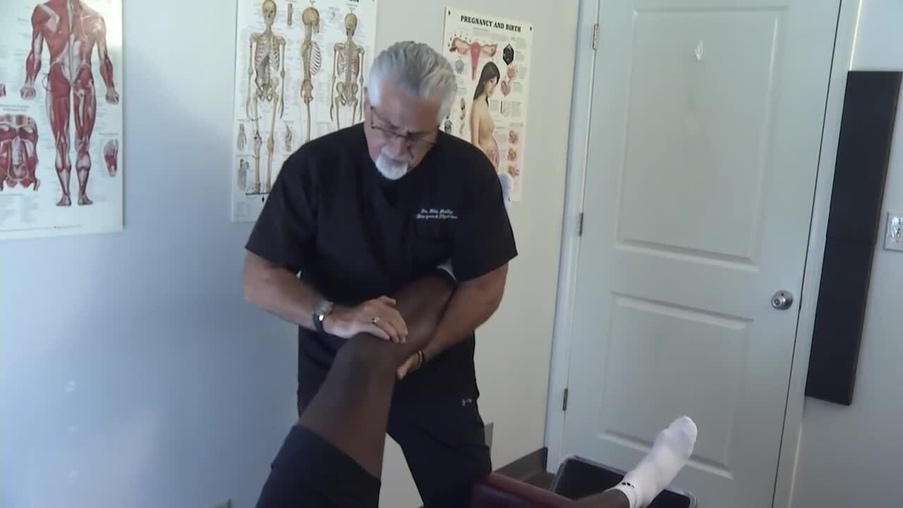 Roger Craig's Quad Cities chiropractor helped align Hall of Fame career