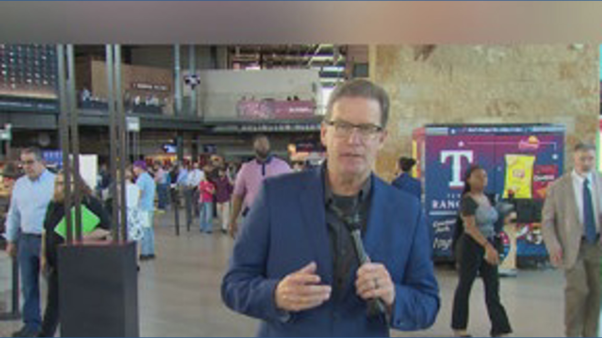 Fifth North Texas job fair fills Globe Life Field with job seekers ...
