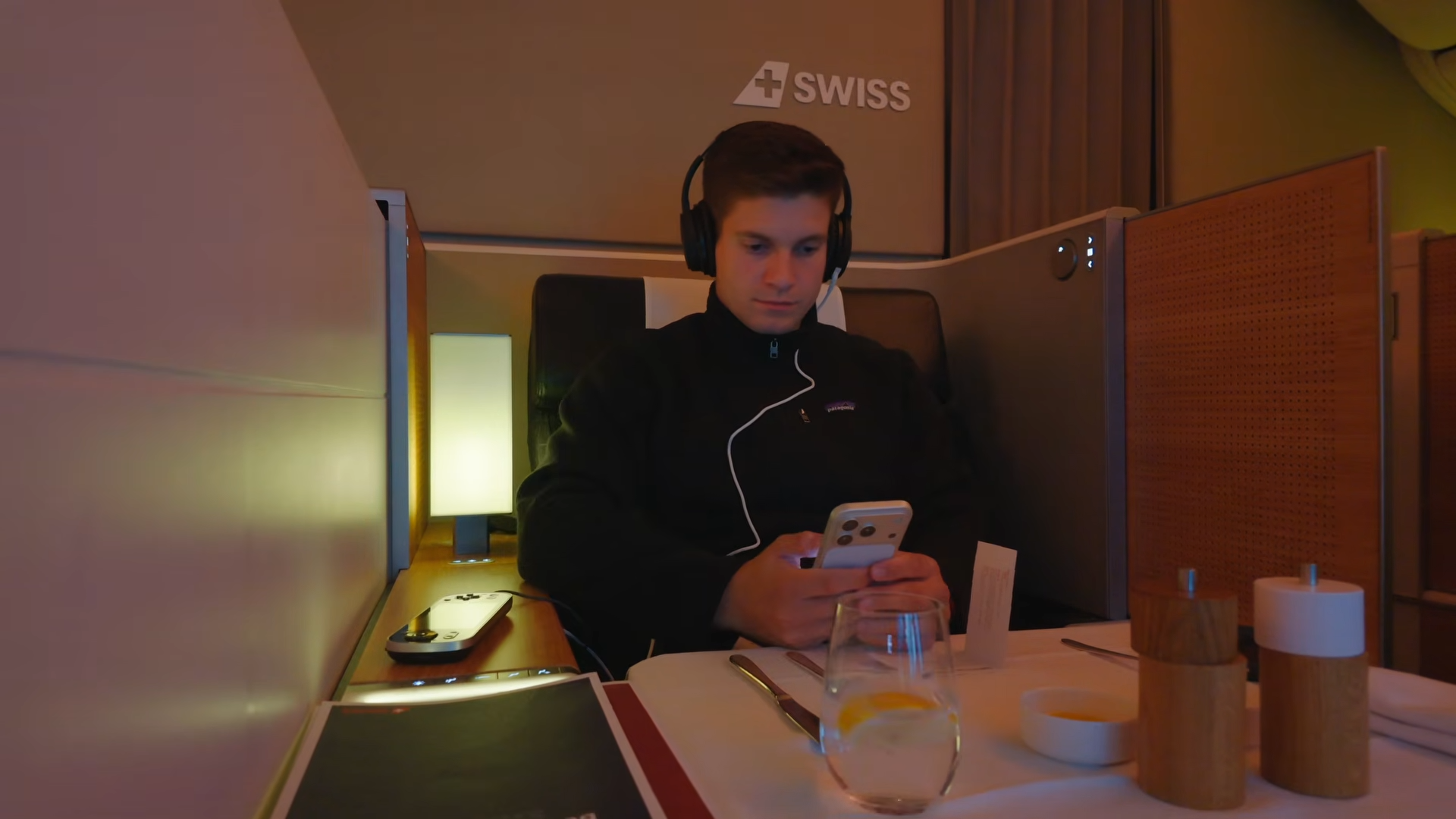 Über 10.000 Dollar für ein Flugticket - Wie luxuriös ist die SWISS ...