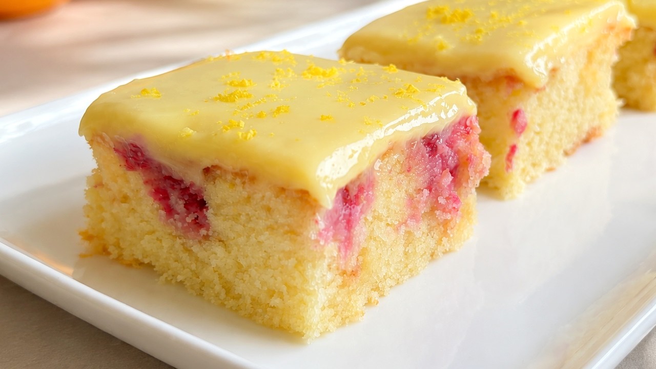 Easy raspberry and lemon cake for homemade baking
