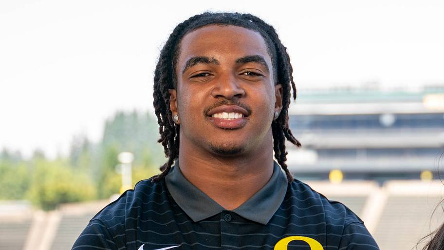 Jordon Davison welcomes Dierre Hill Jr. competition in revamped Oregon backfield