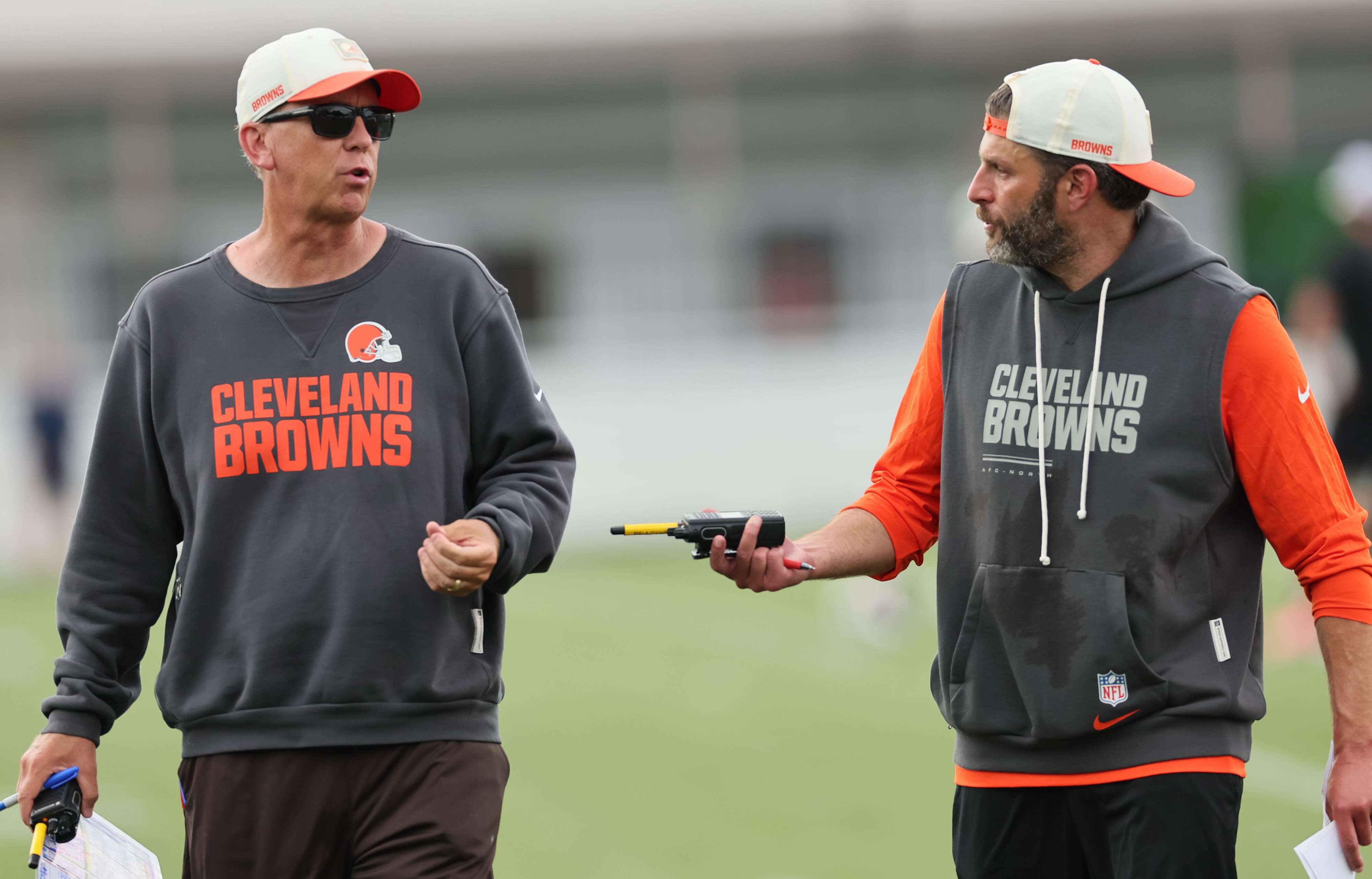 Todd Monken on the offensive line, the linebacker unit, and more: Transcript