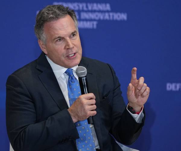 Sen. McCormick to Newsmax: Democrats embracing extremism