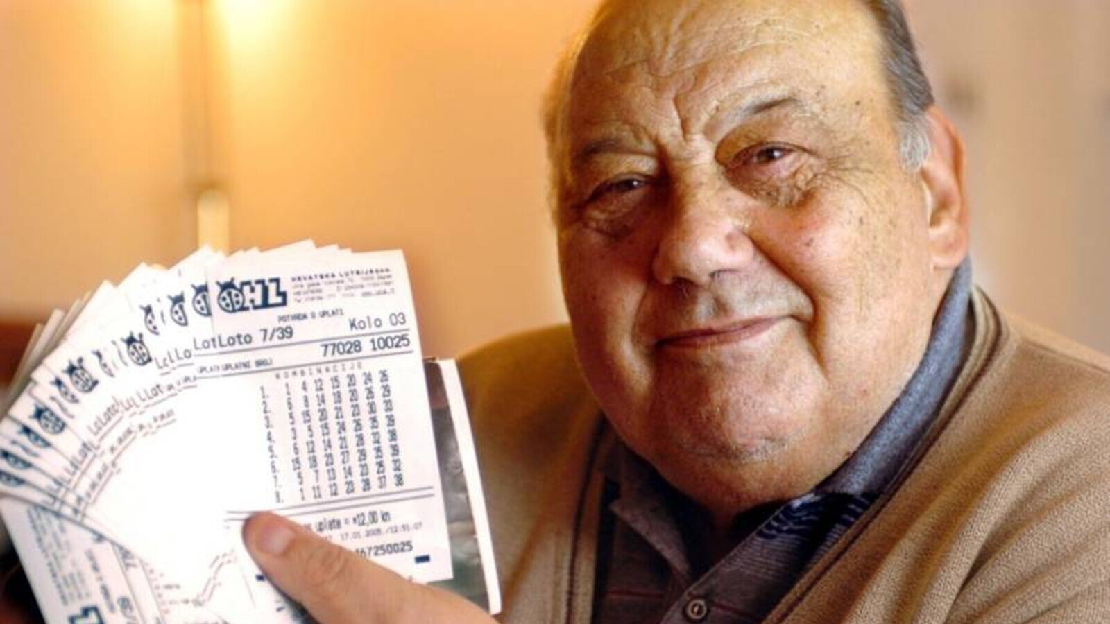 15 of history's luckiest people ever