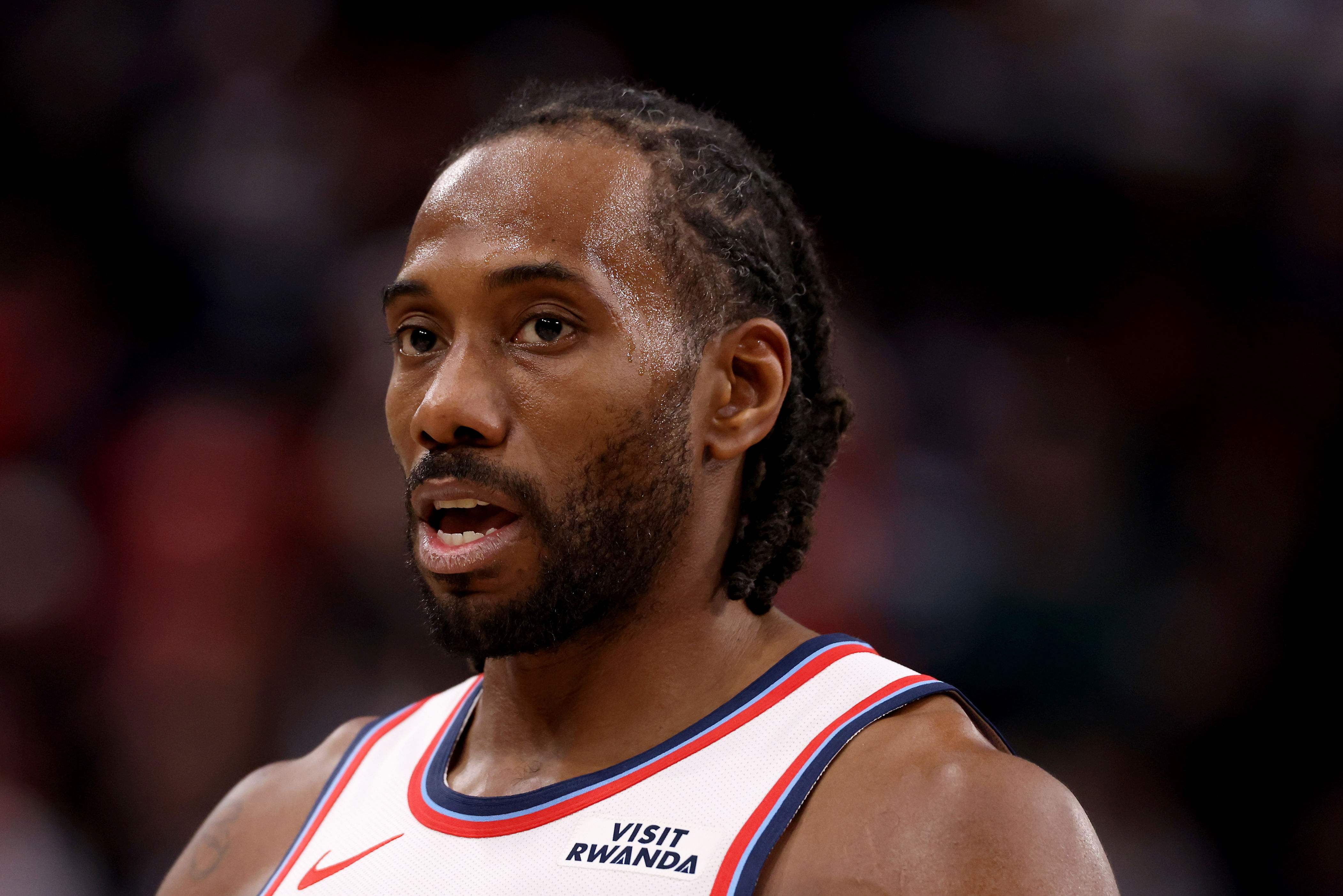 Kawhi Leonard allegedly had another multimillion-dollar sponsorship deal with Clippers' scoreboard manufacturer, per report